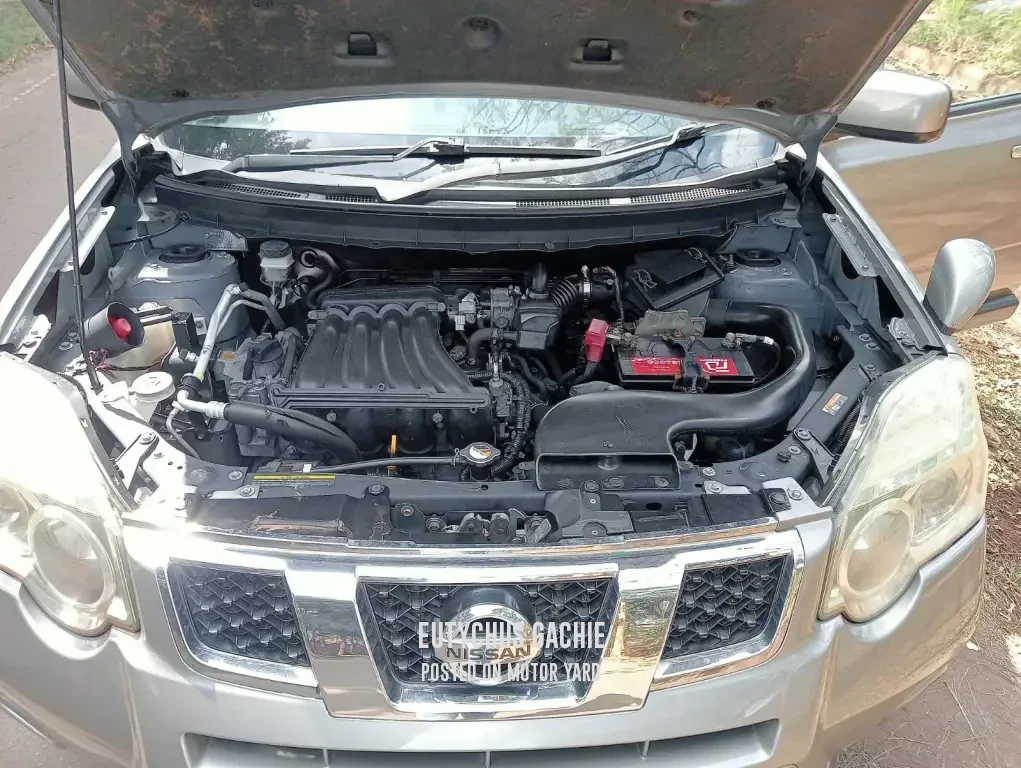 Nissan Xtrail 2011 Silver