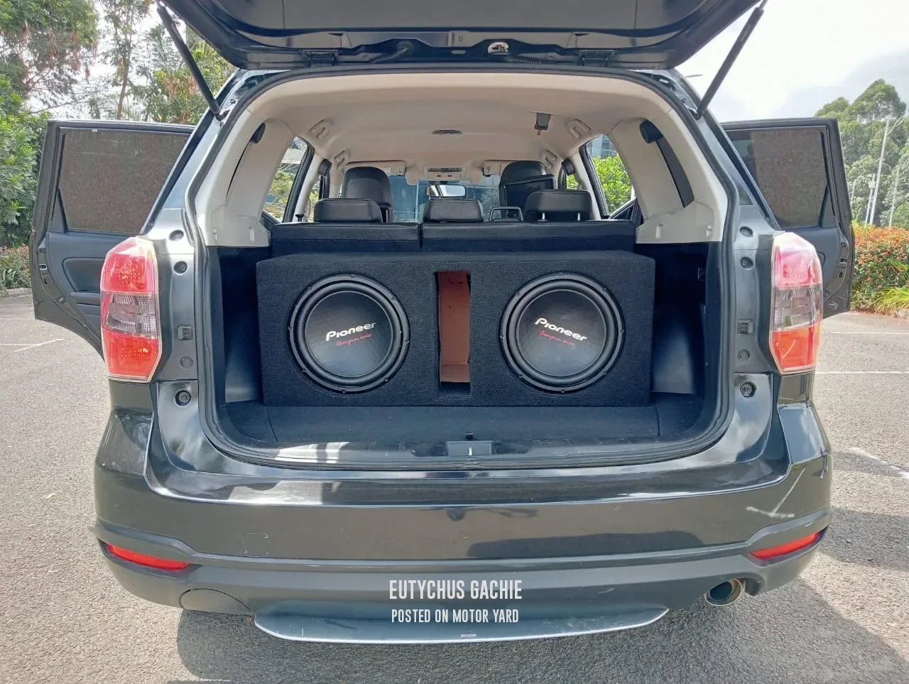 Subaru Forester 2015 Black