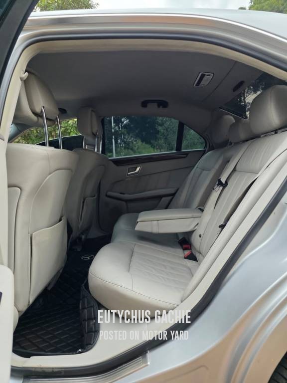 Mercedes-Benz E250 2011 Grey