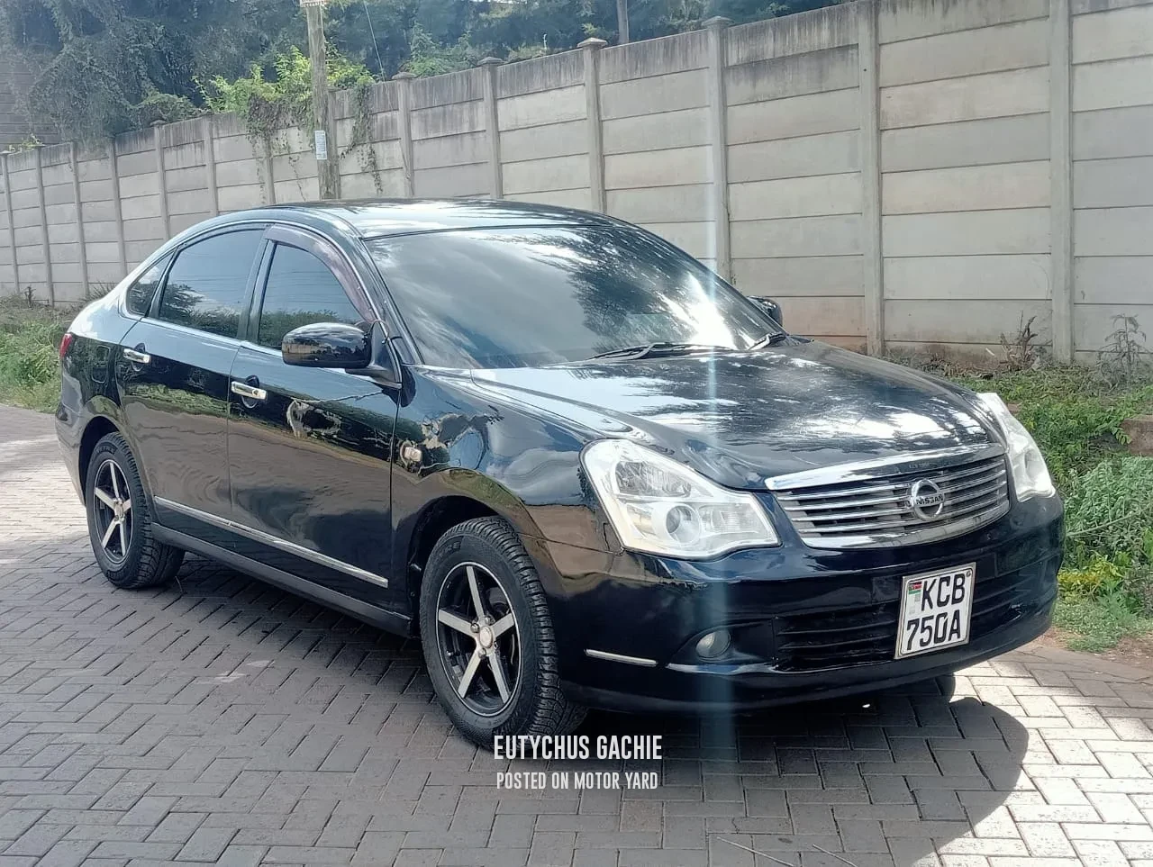 Nissan Bluebird 2007 Black