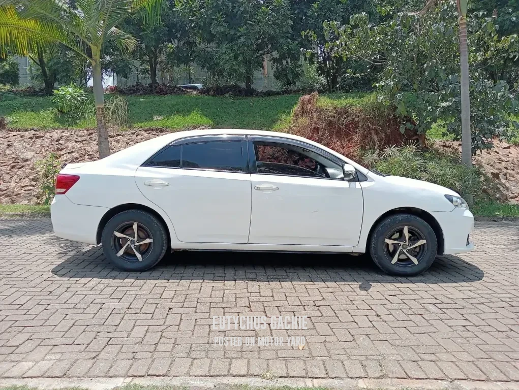 Toyota Allion 2014 White