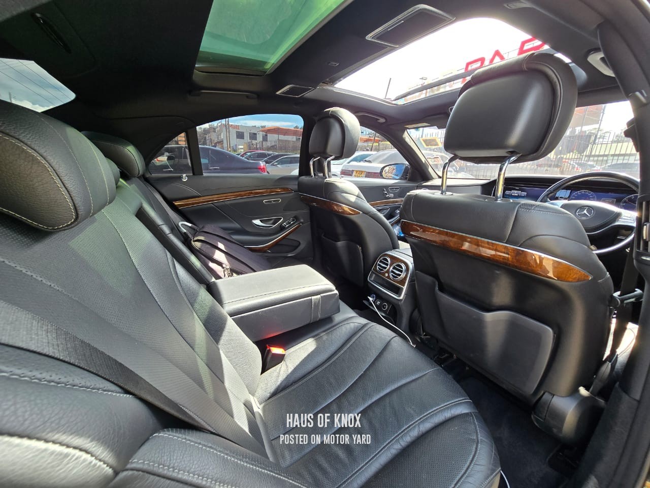 Mercedes-Benz S300 2016 Black