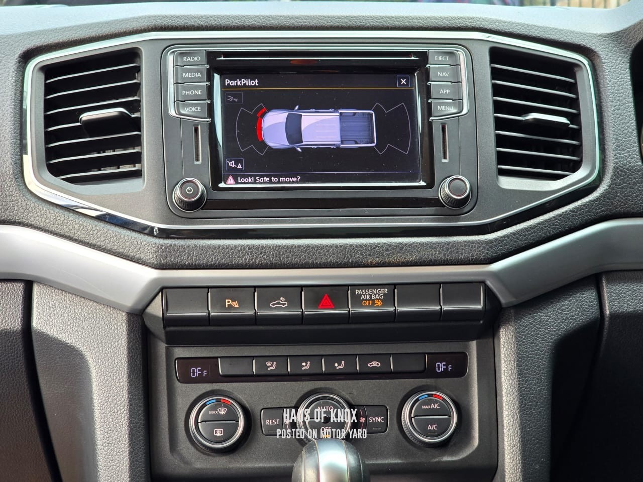 Volkswagen  2018 Blue