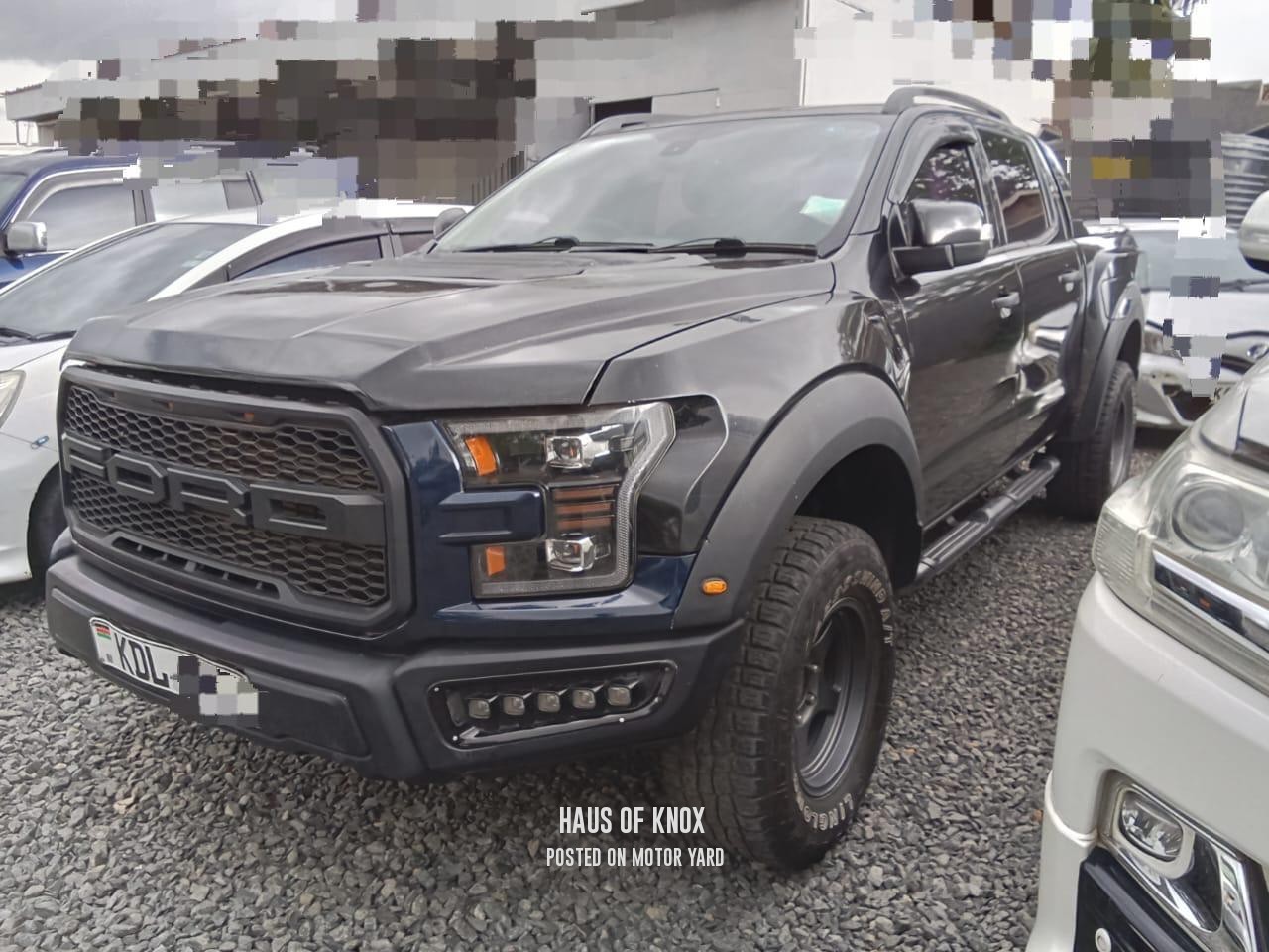 Ford  2017 Black