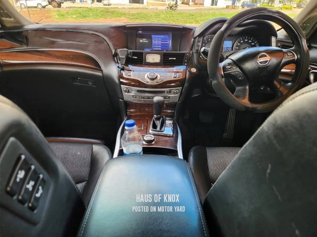 Nissan Fuga 2012 White