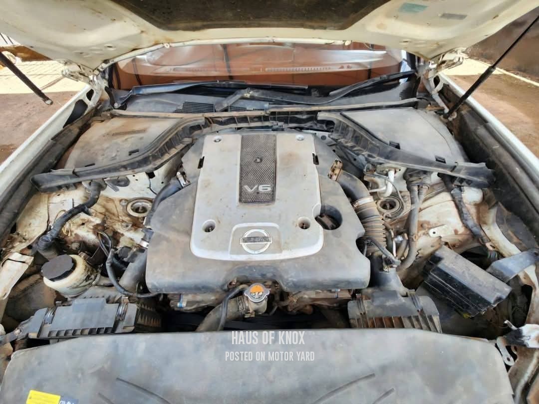 Nissan Fuga 2012 White