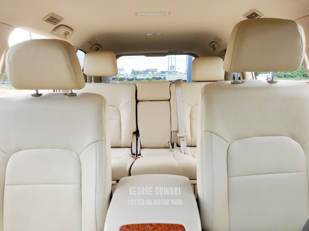 Toyota Land Cruiser 2016 Pearl