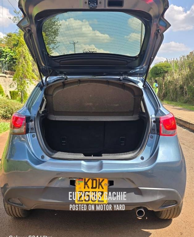 Mazda Demio 2015 Blue