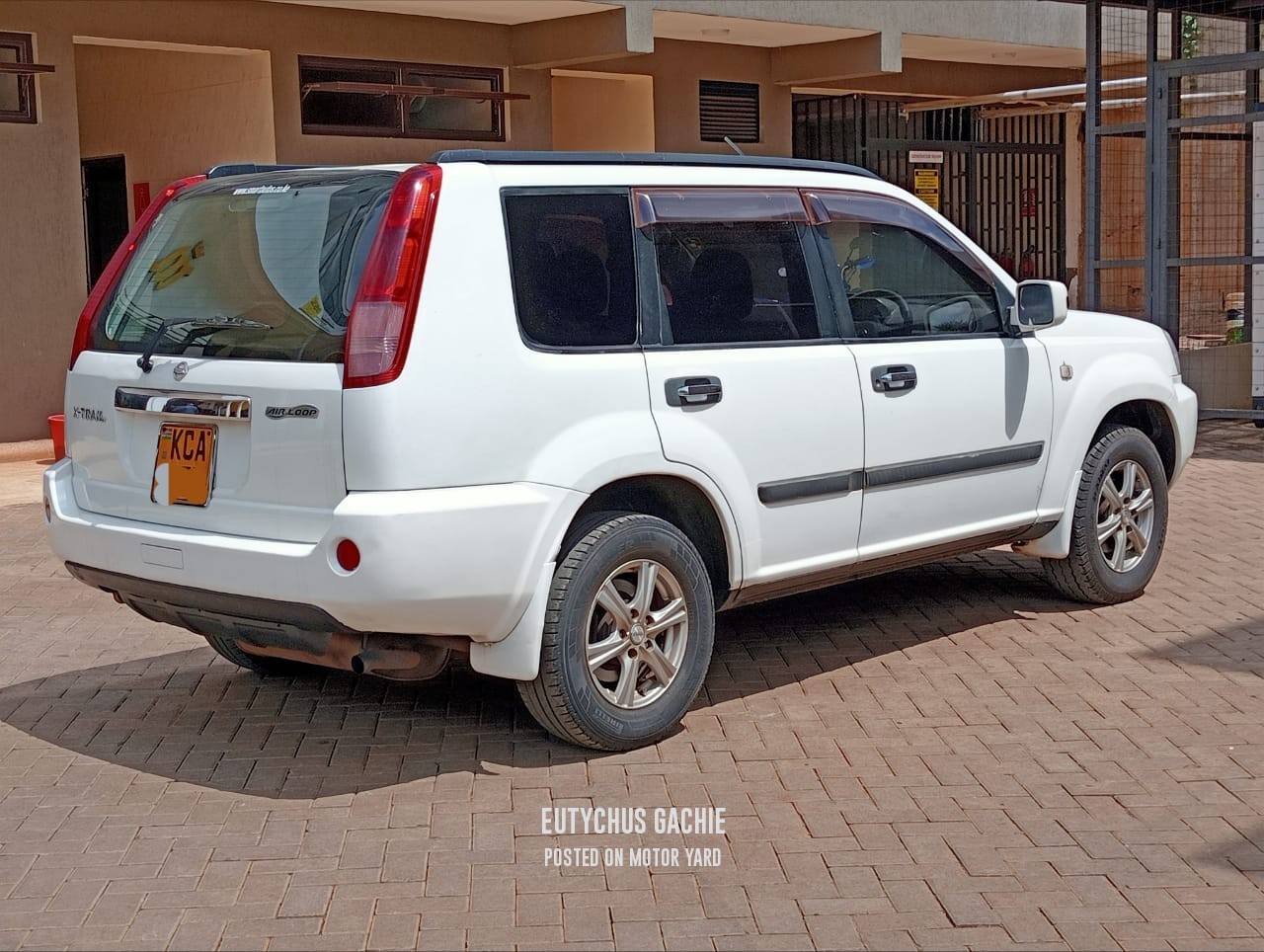 Nissan Xtrail 2007 White