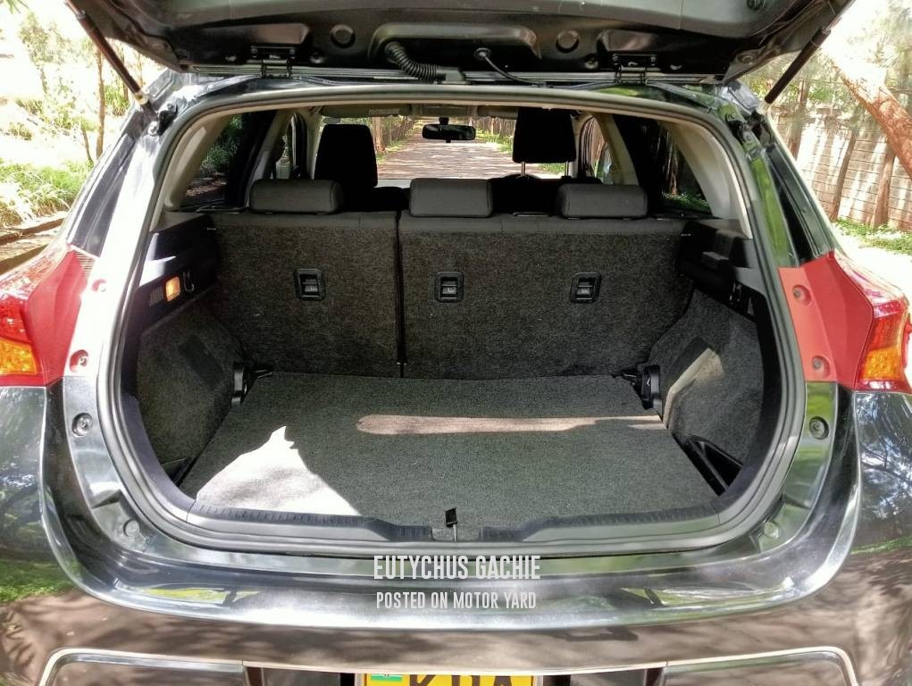 Toyota Auris 2014 Black