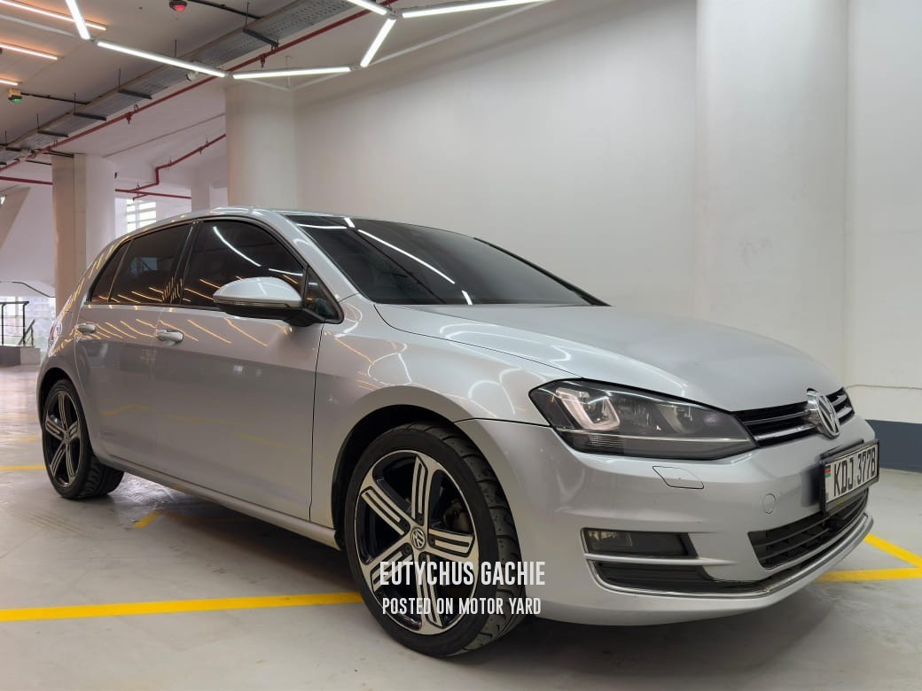 Volkswagen Golf 2015 Silver