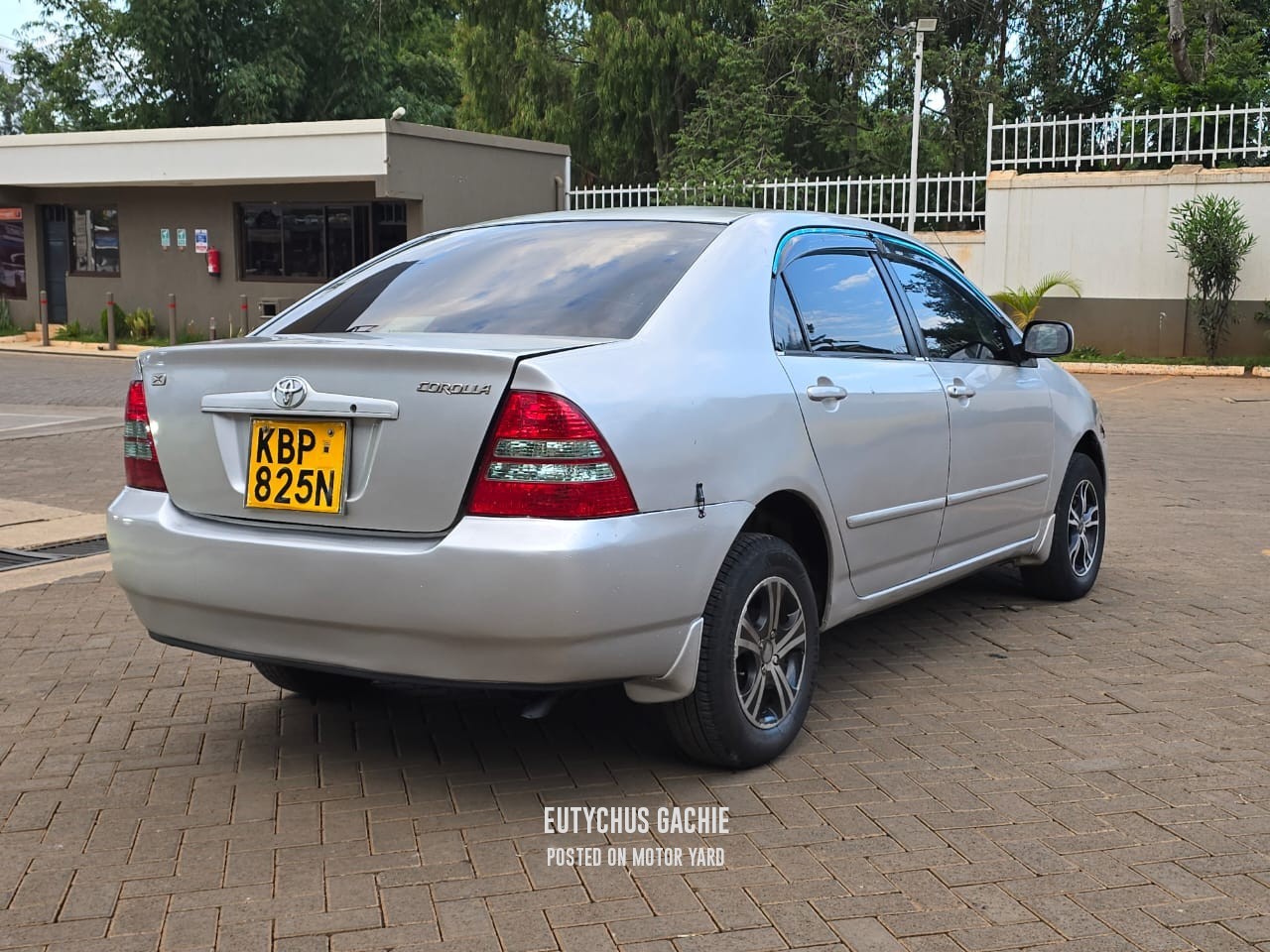 Toyota Corolla 2004 Silver