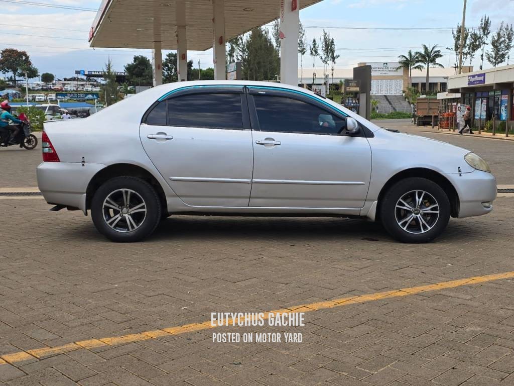 Toyota Corolla 2004 Silver