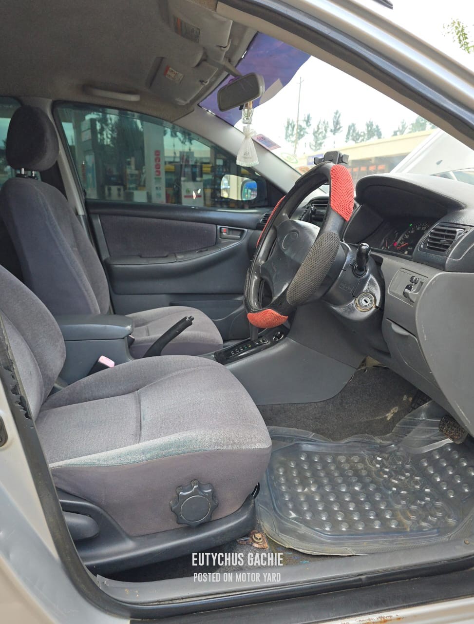 Toyota Corolla 2004 Silver