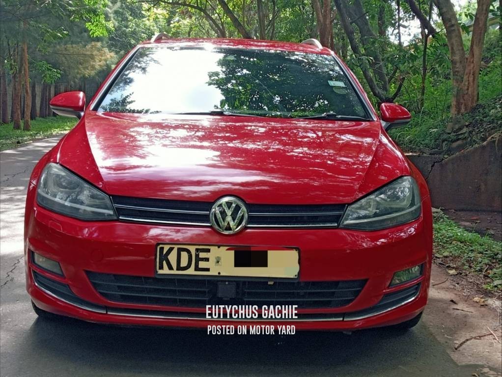 Volkswagen Golf Variant 2014 Red