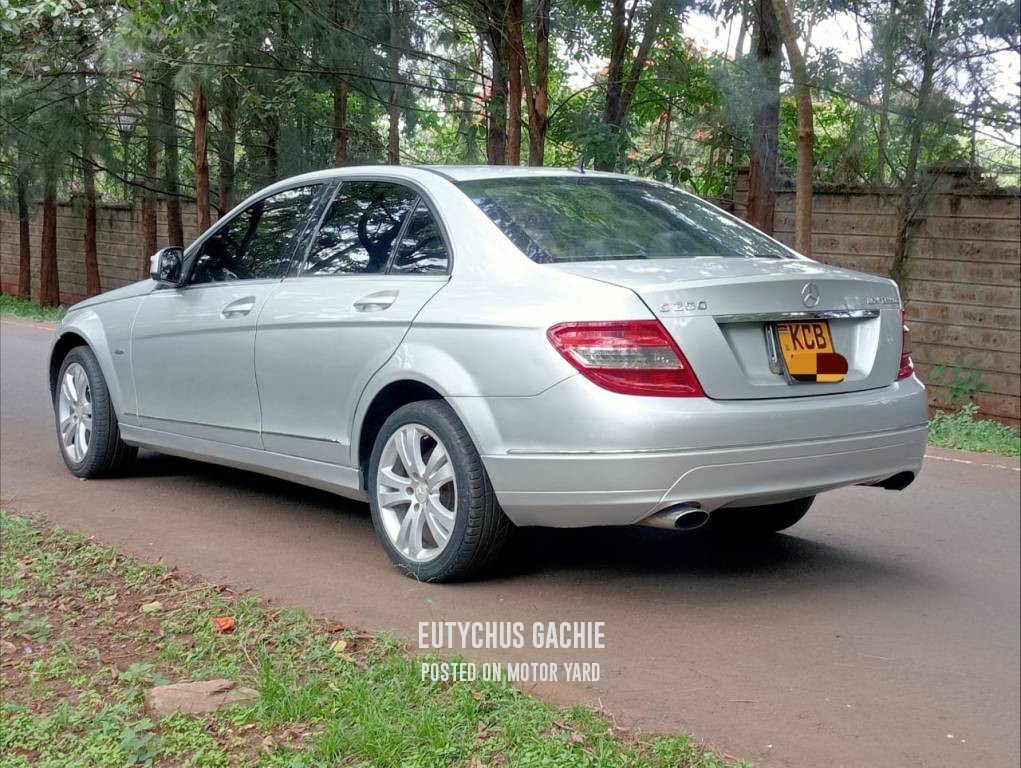 Mercedes-Benz C200 2007 Silver