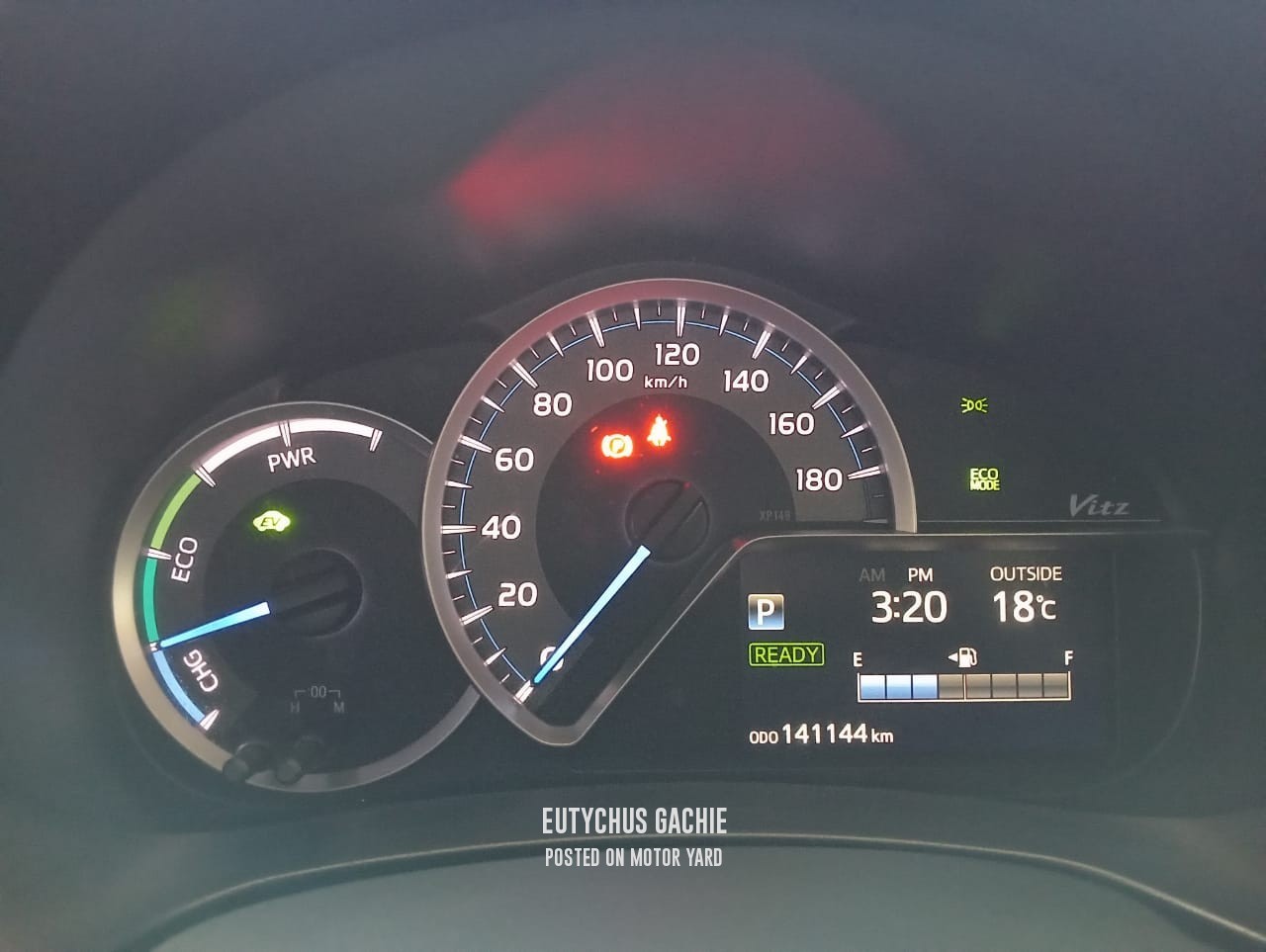 Toyota Vitz 2017 Grey