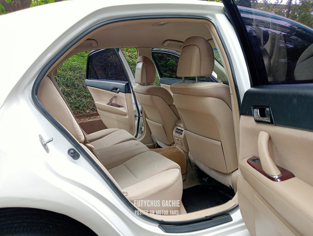 Toyota Mark X 2009 White