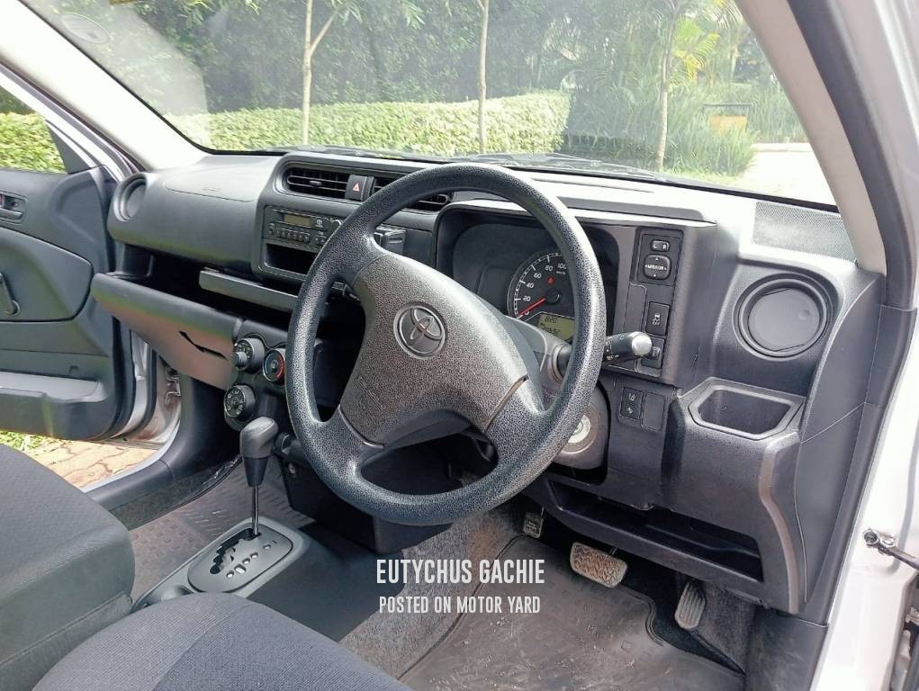 Toyota Succeed 2017 Grey