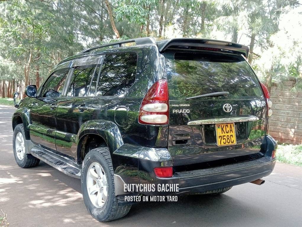 Toyota Land Cruiser Prado 2007 Black