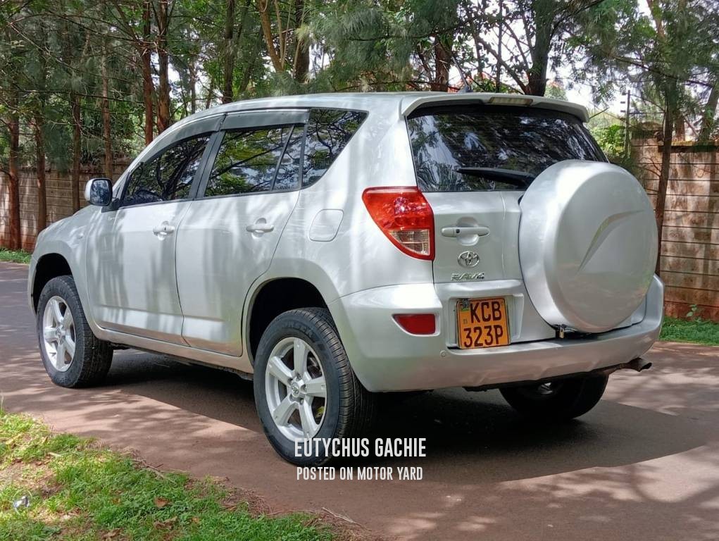 Toyota Rav4 2007 Silver