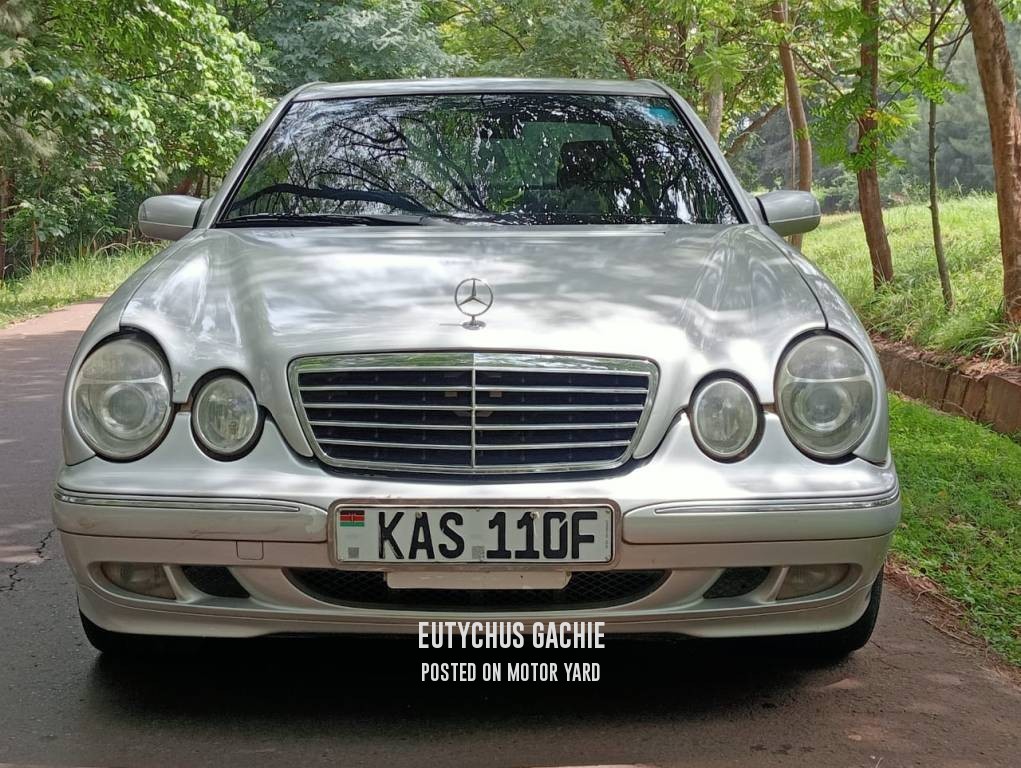 Mercedes-Benz E240 2000 Silver