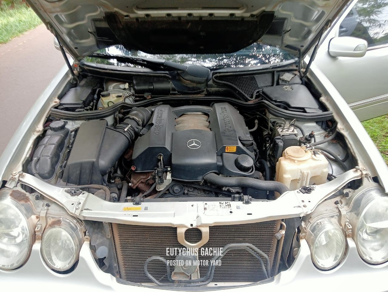 Mercedes-Benz E240 2000 Silver