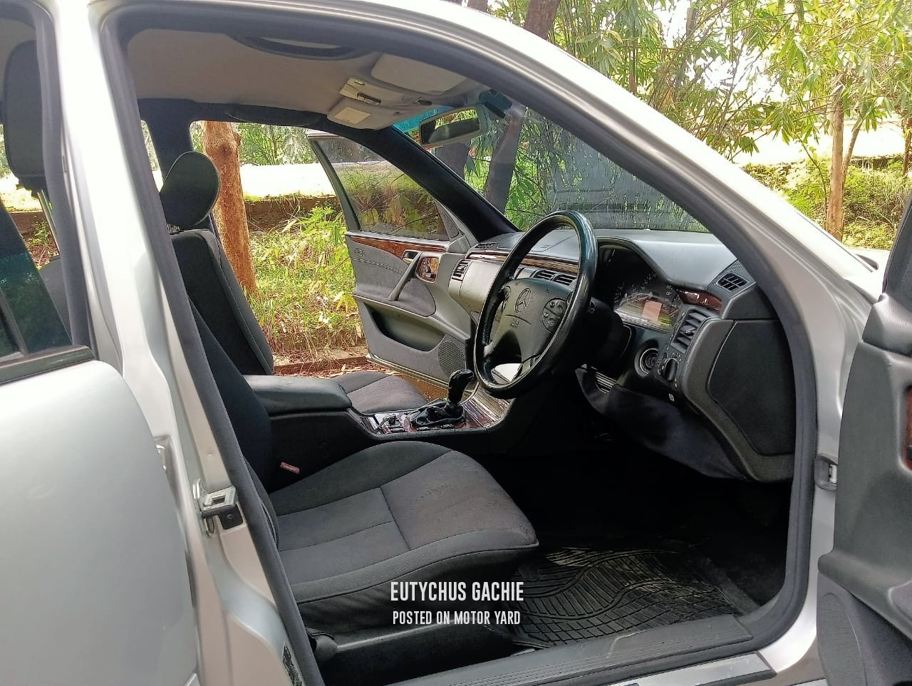 Mercedes-Benz E240 2000 Silver