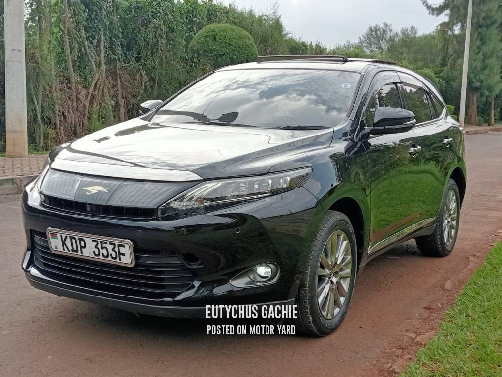 Toyota Harrier 2017 Black