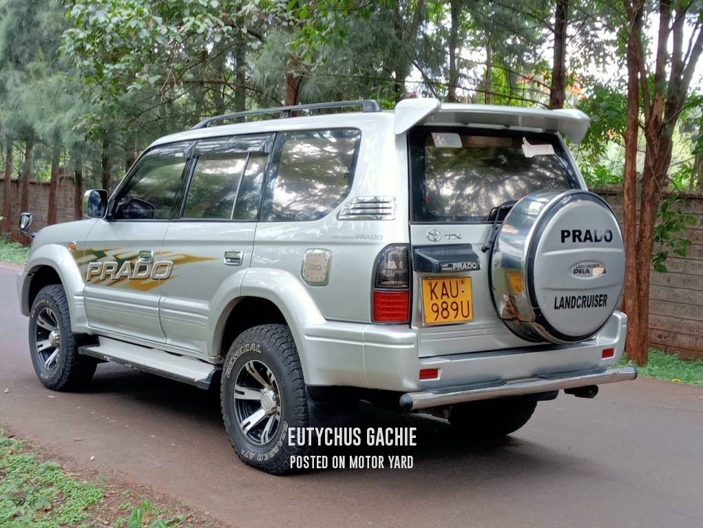 Toyota Land Cruiser Prado 2001 Silver