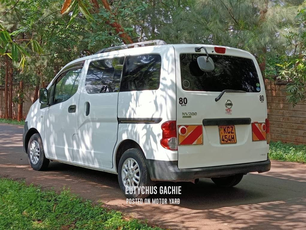 Nissan NV200 2013 White