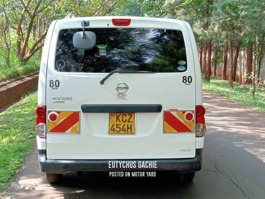 Nissan NV200 2013 White