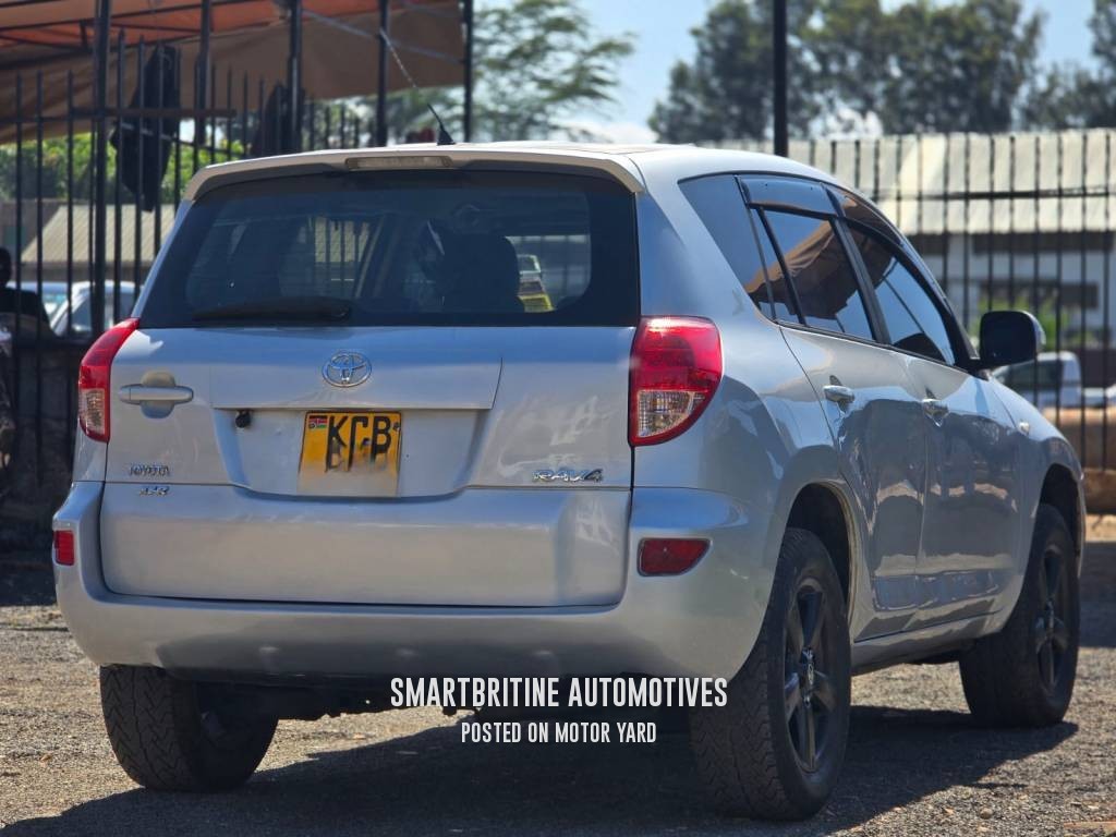Toyota Rav4 2007 Silver