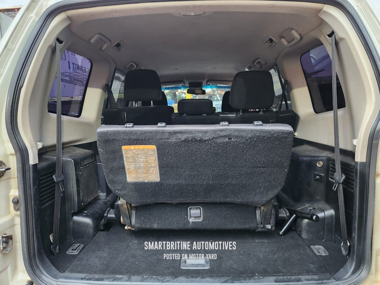 Mitsubishi Pajero Dakar 2007 White