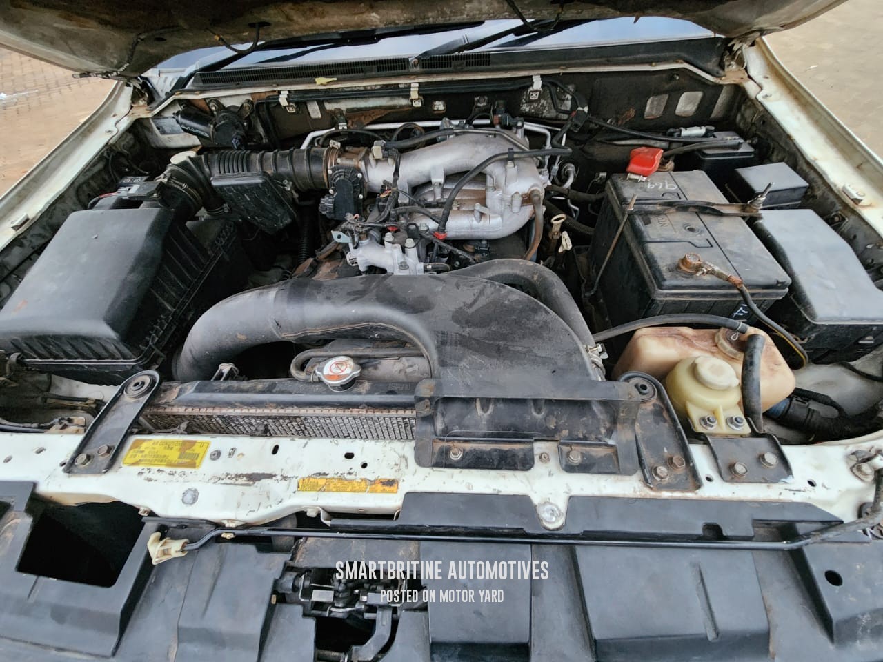 Mitsubishi Pajero Dakar 2007 White