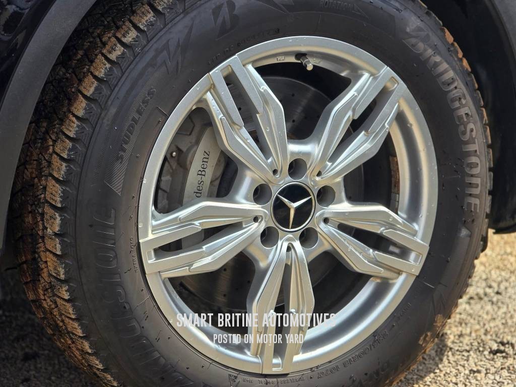 Mercedes-Benz GLC 2018 Black