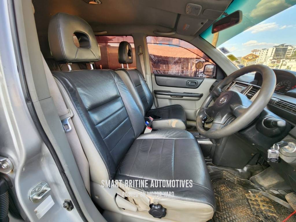 Nissan Xtrail 2005 Silver