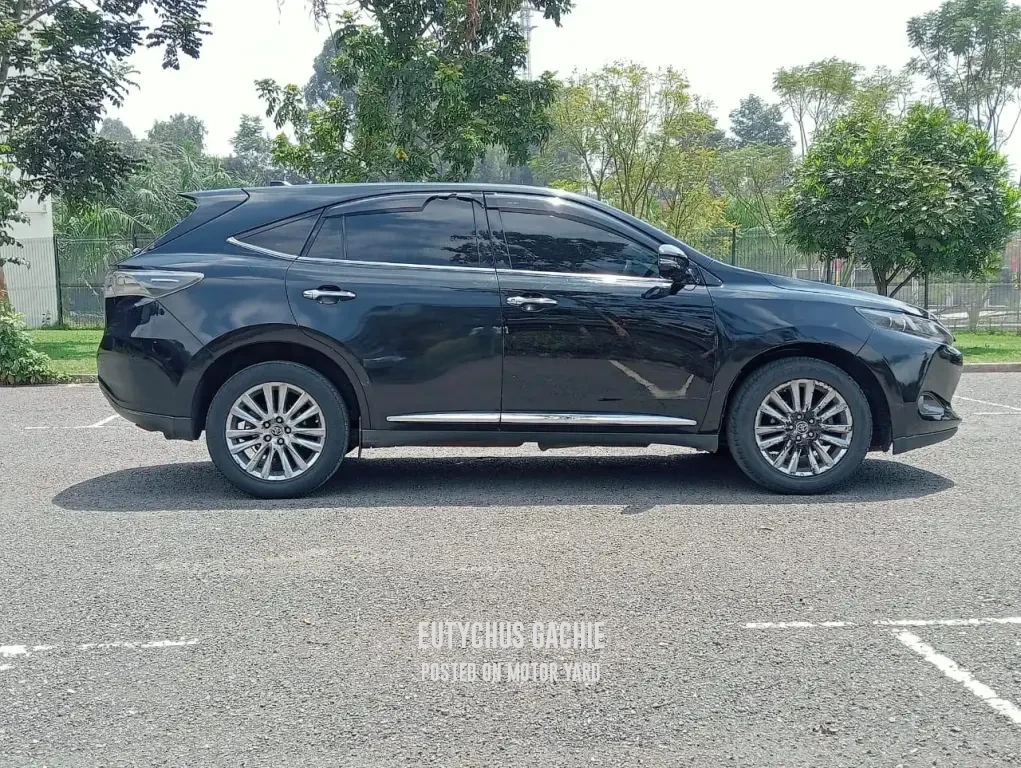 Toyota Harrier 2016 Black