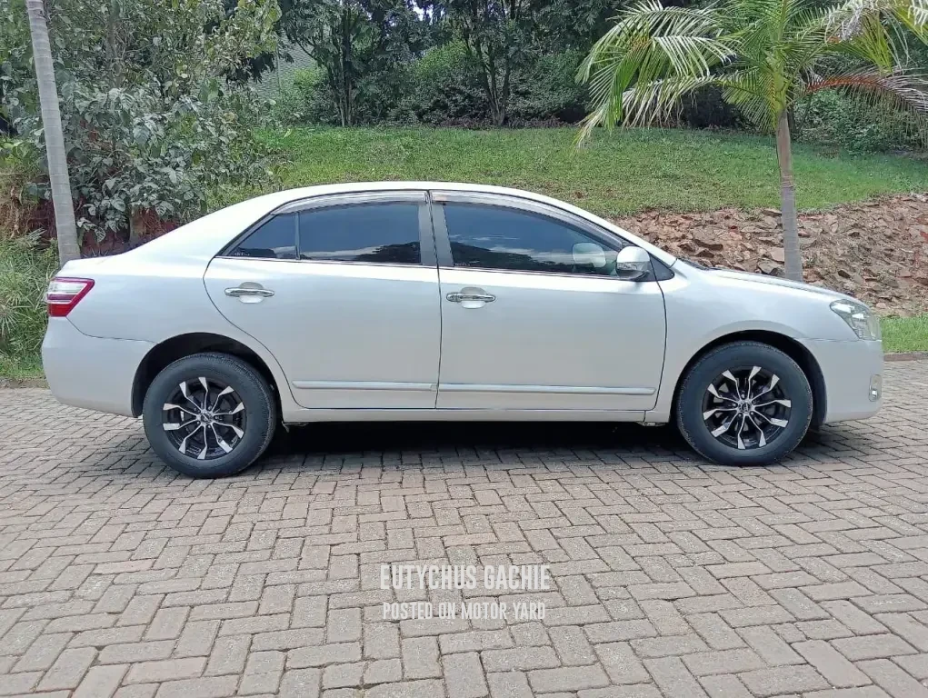 Toyota Premio 2015 Grey