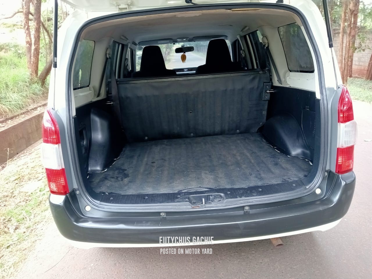 Toyota Probox 2016 White