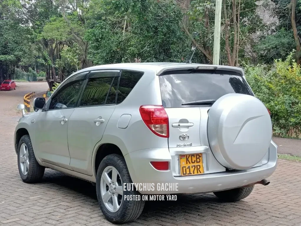 Toyota Rav4 2007 Silver