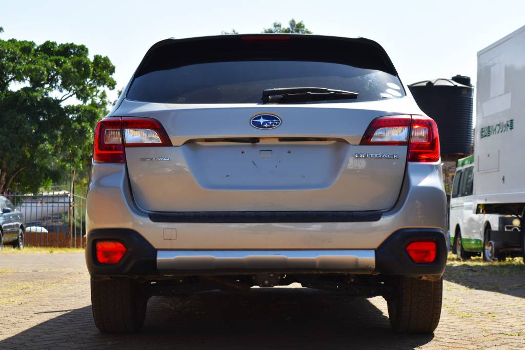 Subaru Outback 2016 Grey