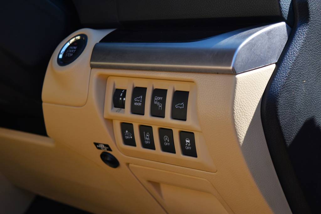 Subaru Outback 2016 Grey