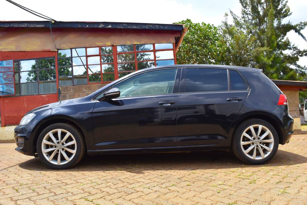Volkswagen Golf 2017 Black
