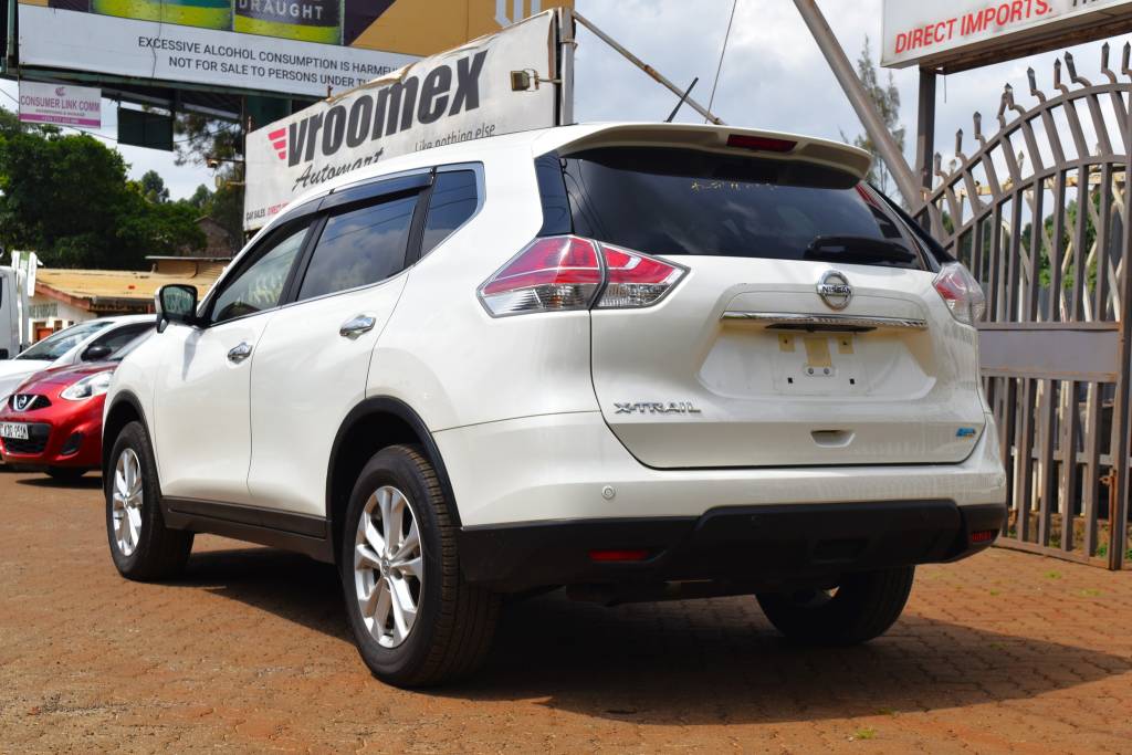 Nissan Xtrail 2017 White