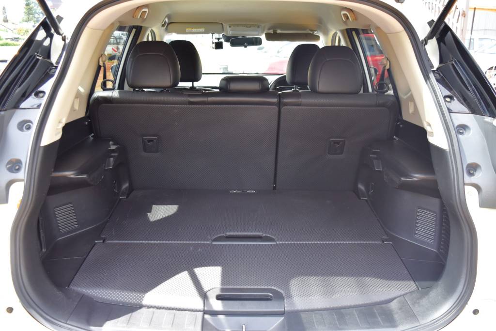 Nissan Xtrail 2017 White