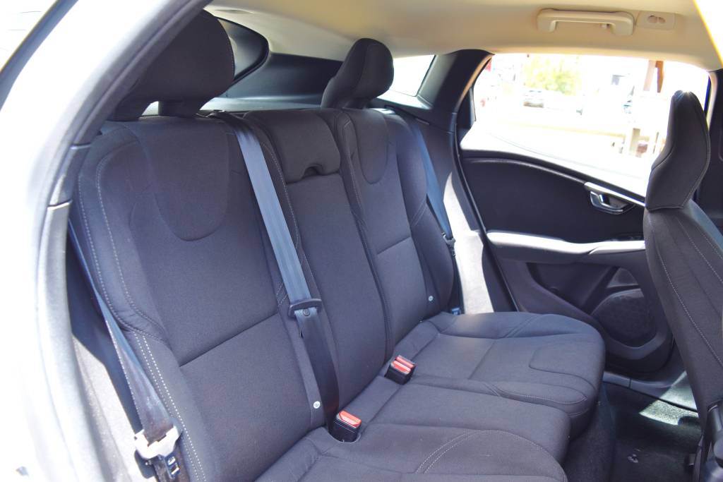 Volvo V40 2018 White