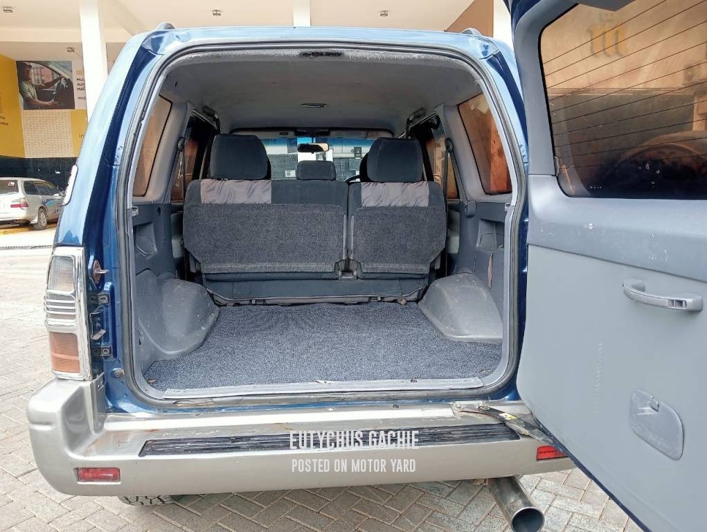 Toyota Land Cruiser Prado 2001 Blue