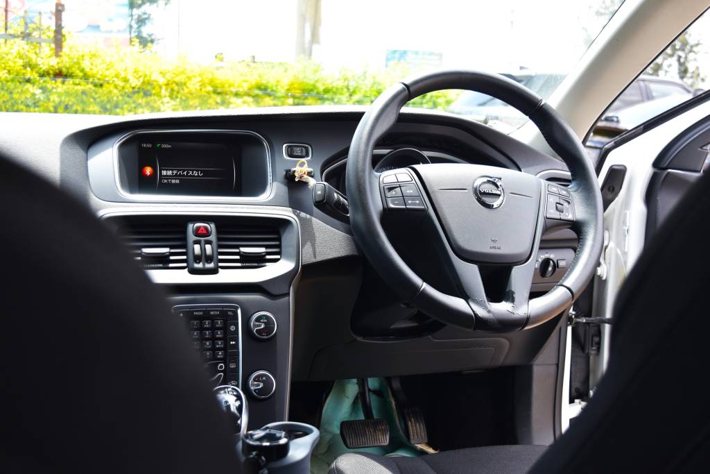 Volvo V40 2018 White