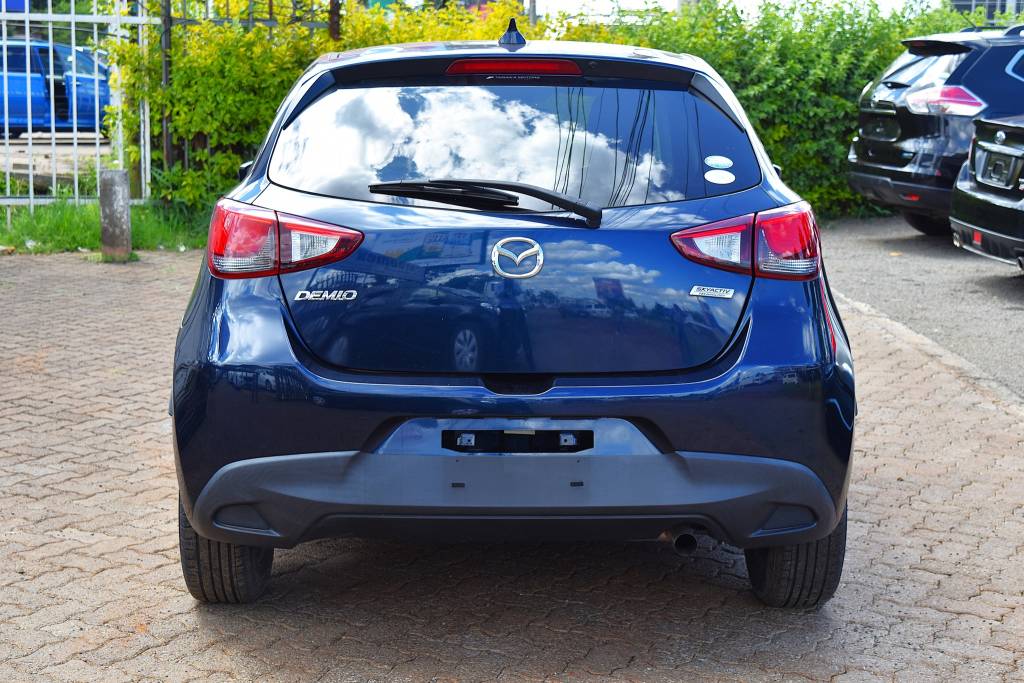Mazda Demio 2017 Blue